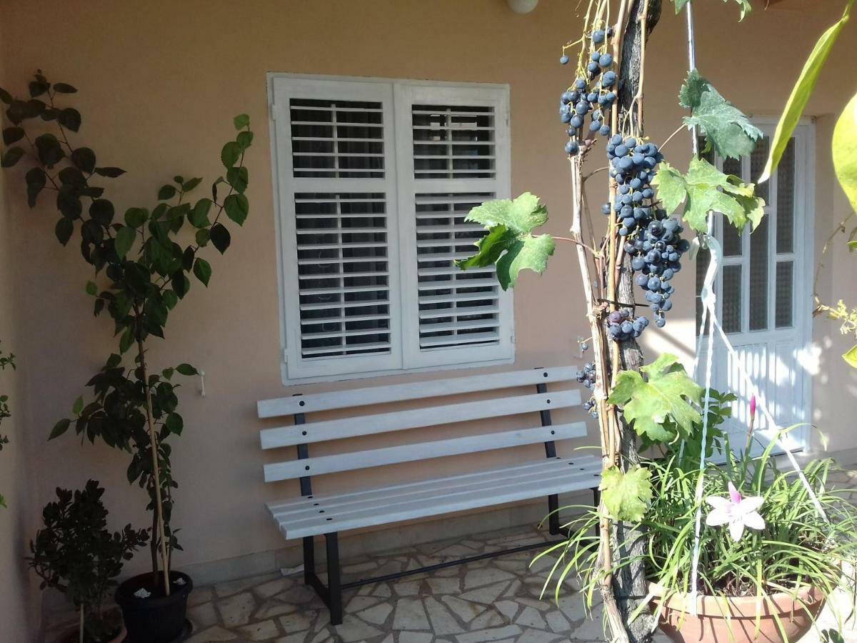 Apartman Iva Διαμέρισμα Kaštela Εξωτερικό φωτογραφία
